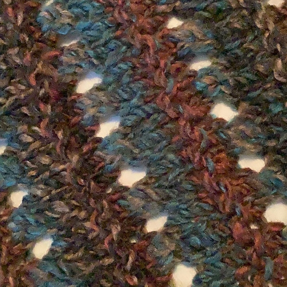 Handmade shawl - Picture 6 of 6